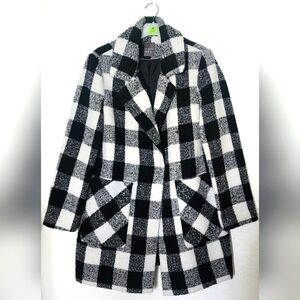 Primark Women's Black & White, Checkered, Wool Style Coat.  Size 6
